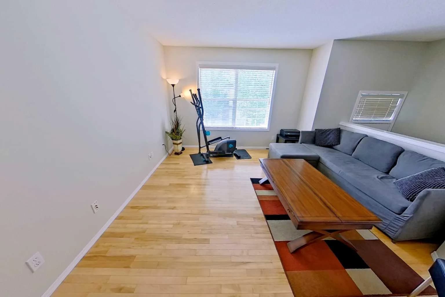 Row/Townhouse